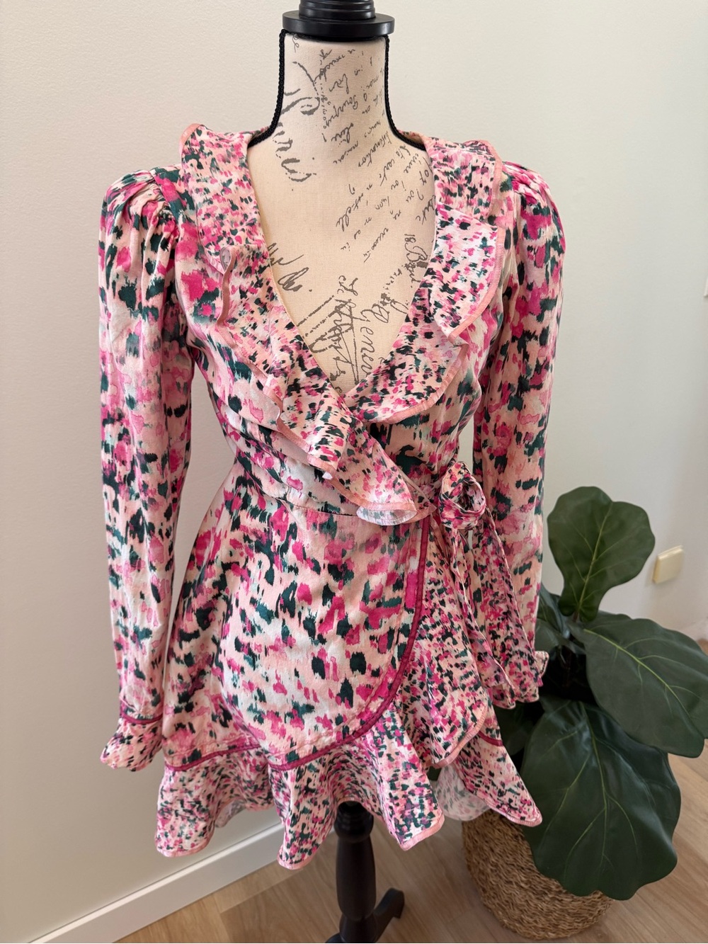 Rococo Sand Pink Floral Ruffle Wrap Mini Dress Cotton Long Sleeve Medium